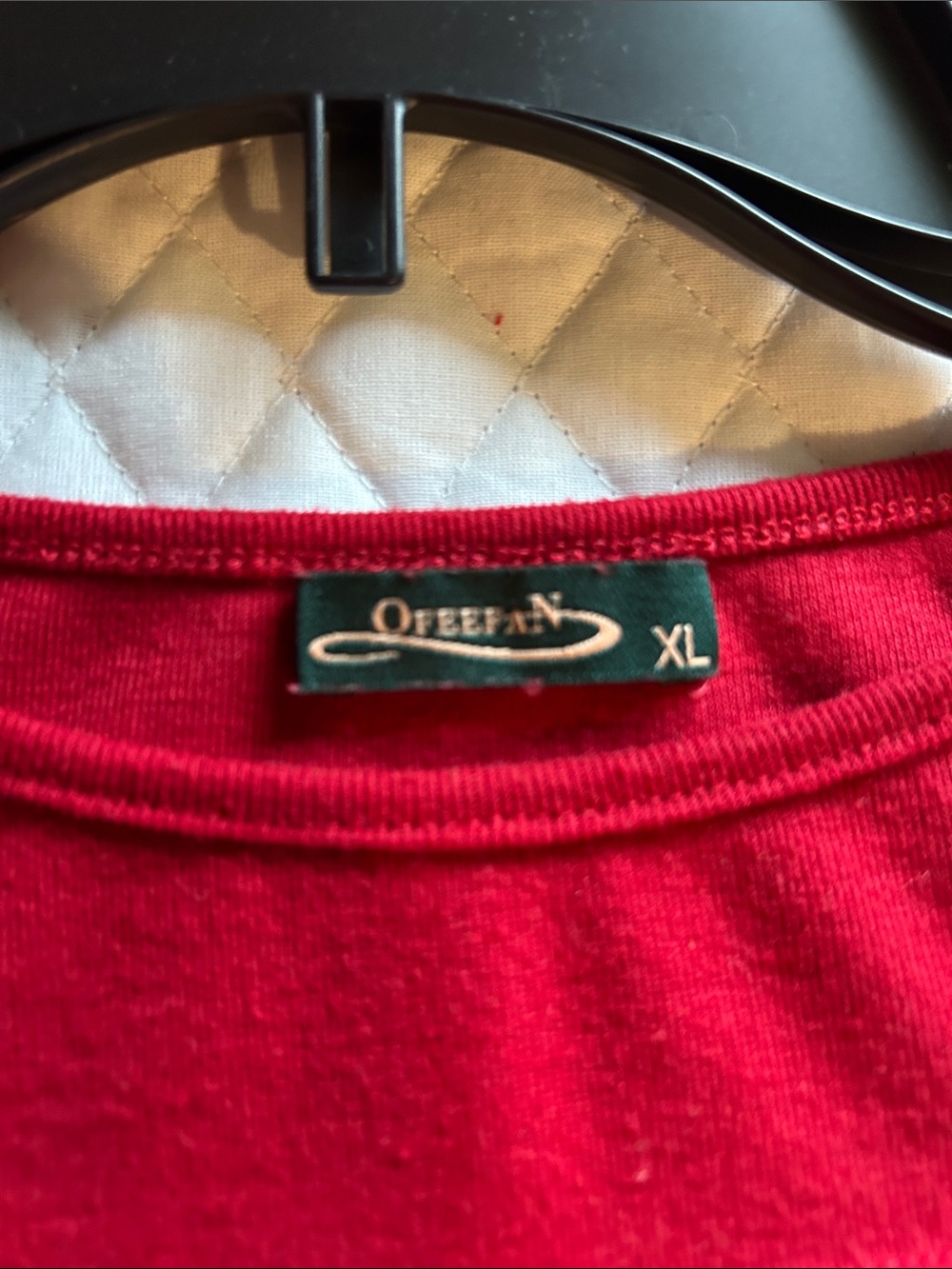 Sonoma Long-Sleeve Pintuck Top in Burgundy - Picture 4 of 7